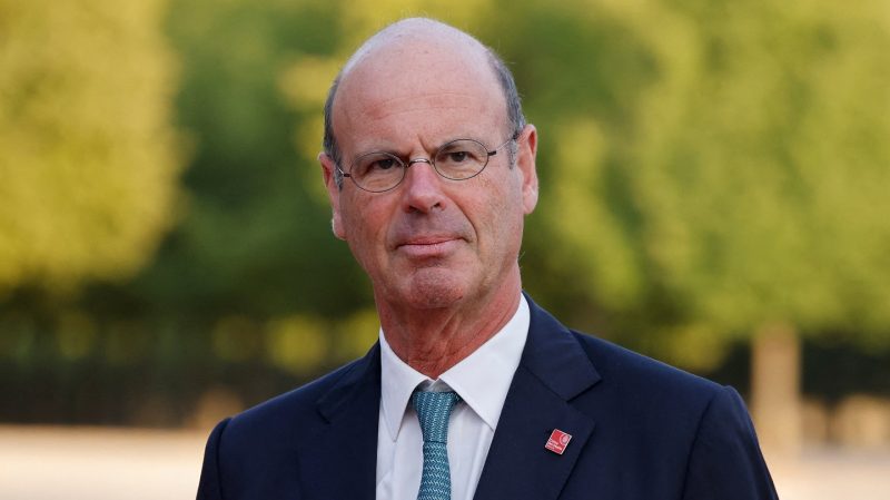 Франція готова направити миротворчі війська в Україну за підтримки США