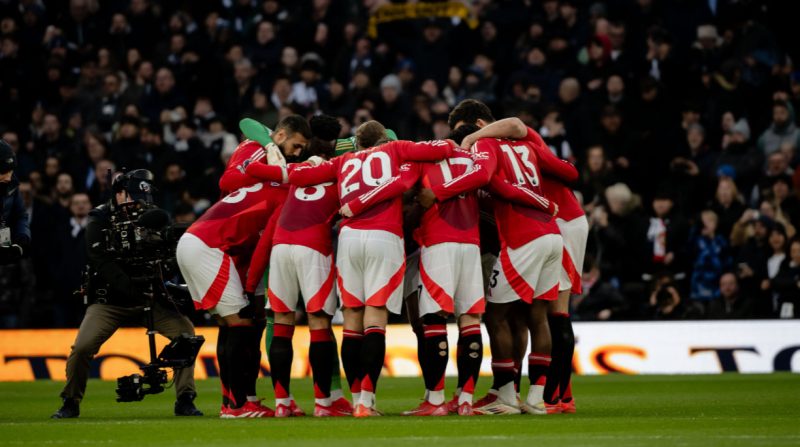 Манчестер Юнайтед скорочує робочі місця для фінансової стабільності