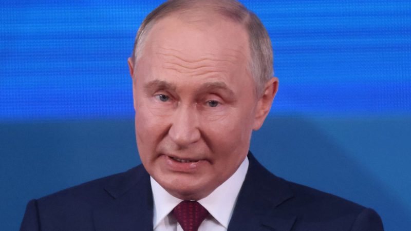 Путін заявив про перші надії у відносинах із США