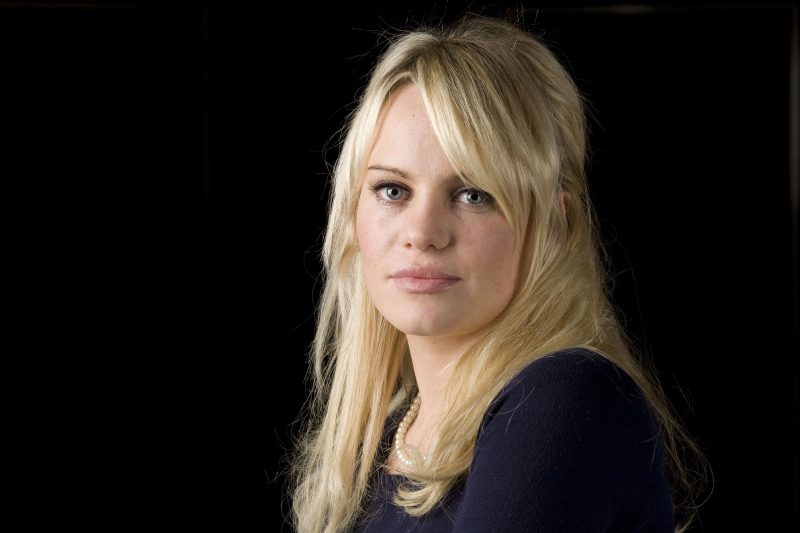 Співачка Даффі знову в музиці після шокуючої історії про викрадення та насилля