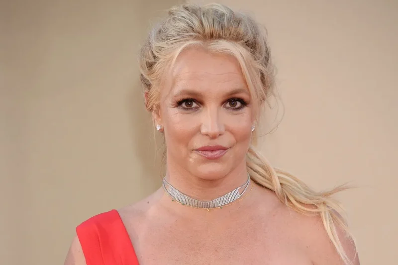 Брітні Спірс заявила про психологічний тиск з боку друзів