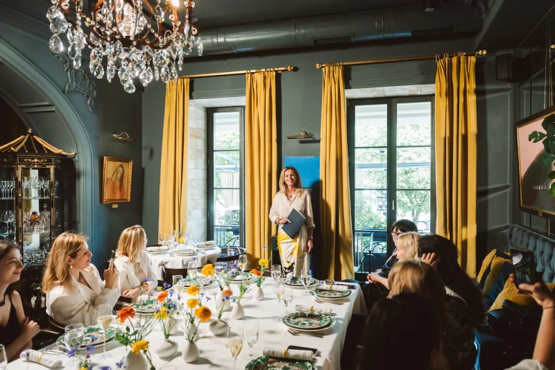 Елітні ресторани й готель Pin-Up передані державі