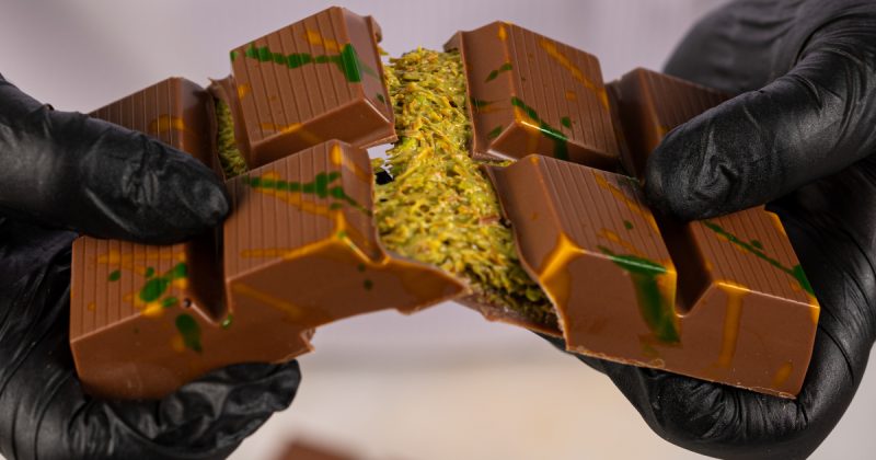 Фісташки на межі дефіциту через популярність дубайського шоколаду