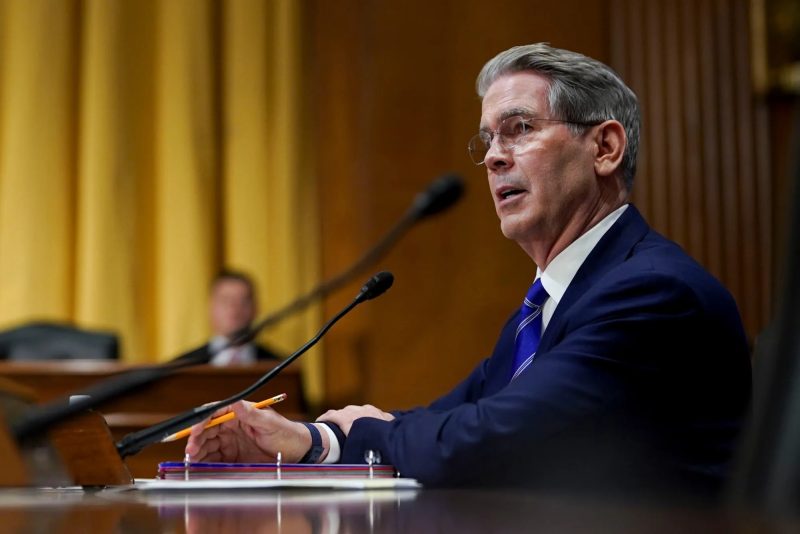 Ілон Маск і міністр фінансів США влаштували публічну сварку