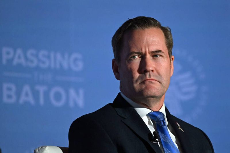 Команда Волца використовує Signal для обговорення чутливих питань