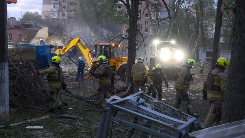 Масова атака дронів на Харків спричинила десятки поранень і пожеж
