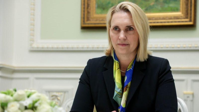 Посол США Брінк підсумувала місію в Україні