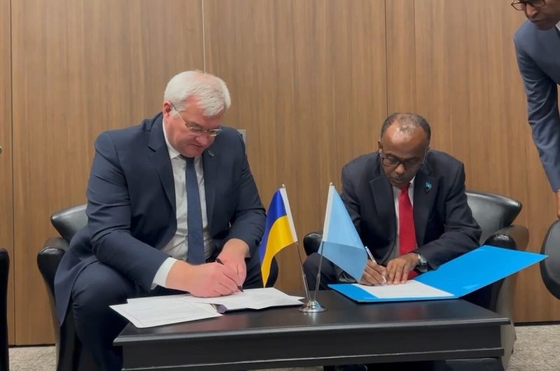 Україна та Сомалі встановили дипломатичні відносини