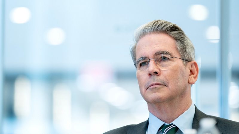 Як суперечки в Білому домі завадили Україні укласти угоду з США