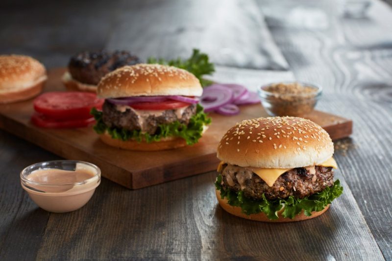 Жири і цукор атакують мозок швидше, ніж ви наберете зайву вагу