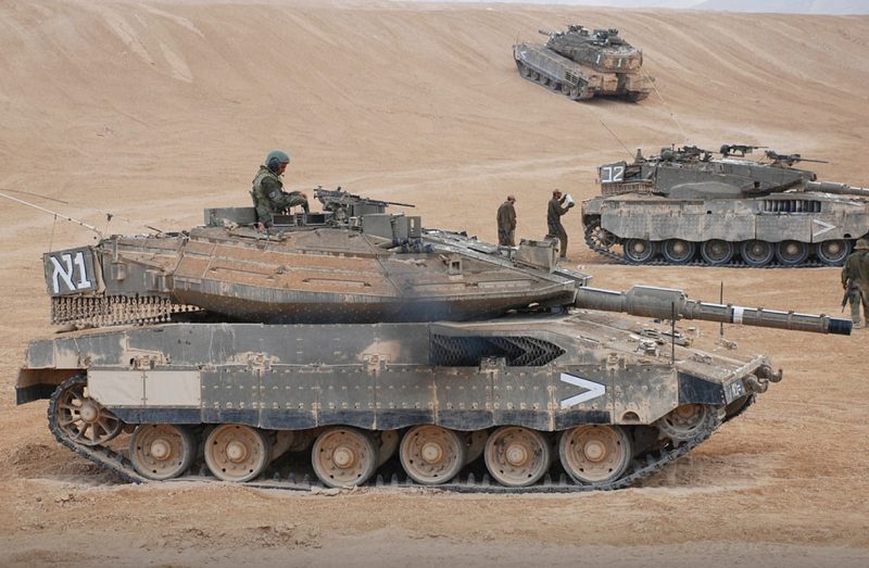 Більшість німців підтримує обмеження експорту зброї до Ізраїлю