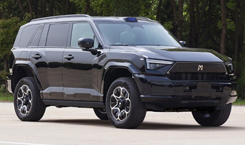 Гібридний Dongfeng Warrior M817 дебютував у Шеньчжені