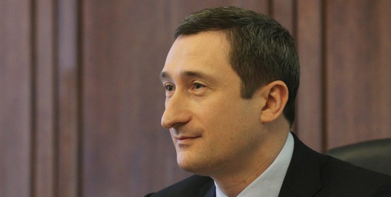 Міністерство національної єдності під загрозою розпуску, відомство без грошей і міністра