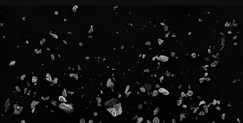 Місячний реголіт менш шкідливий, ніж повітря мегаполісів — науковці