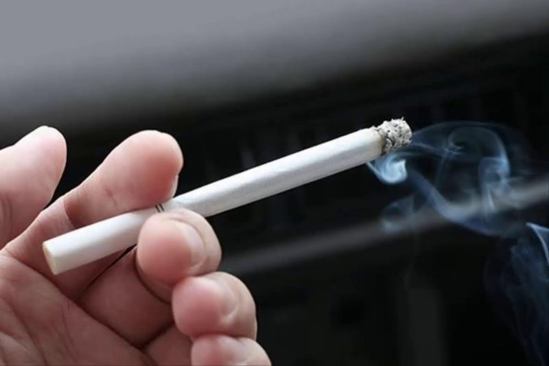 Нові правила куріння для водіїв, чому перевізники виступають проти
