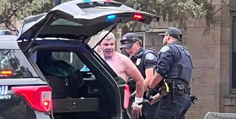 У Колорадо чоловік із вогнеметом напав на учасників демонстрації