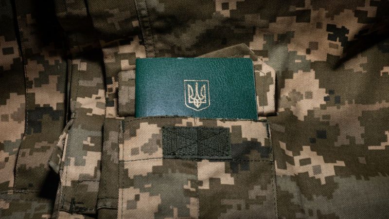 Добровольці 60+: умови вступу до ЗСУ та підписання контракту