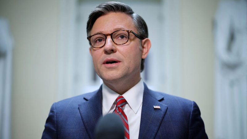 Майк Джонсон виступив проти Трампа у справі Епштейна