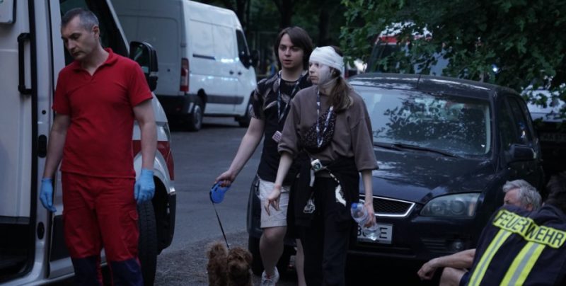 Пекельна ніч у столиці: влучання в 8 районах, уламки в 33, 14 осіб у лікарнях