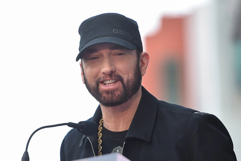 Репер Емінем повертається в кіно: він знявся в комедії з Сендлером