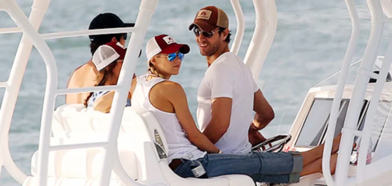 Енріке Іглесіас і Анна Курнікова знову стануть батьками