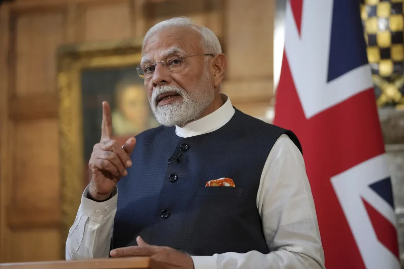 Індія відповіла Трампу: Захід сам продовжує торгівлю з Росією