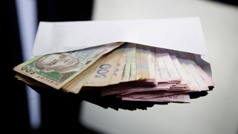 Кабмін затвердив песимістичний сценарій розвитку економіки і соцстандартів