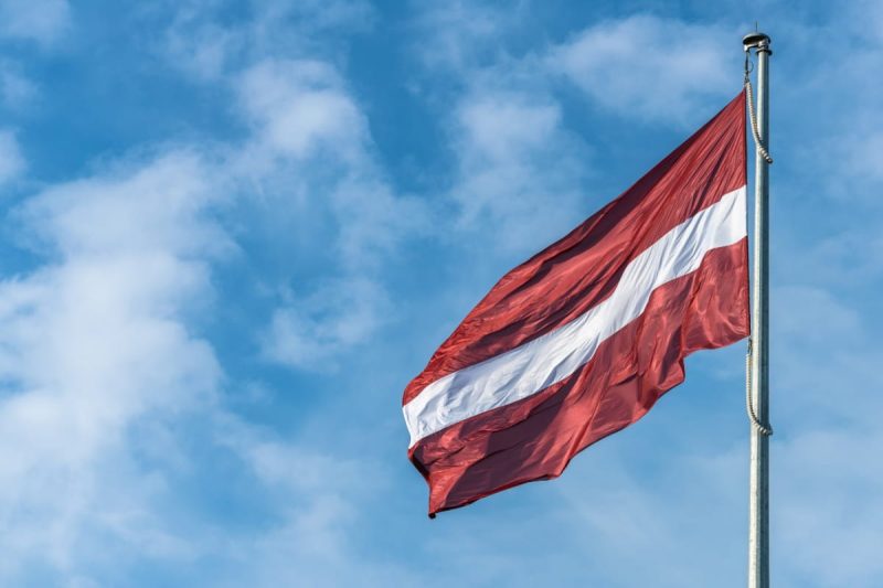 Латвія приєднується до програми НАТО із закупівлі зброї для України