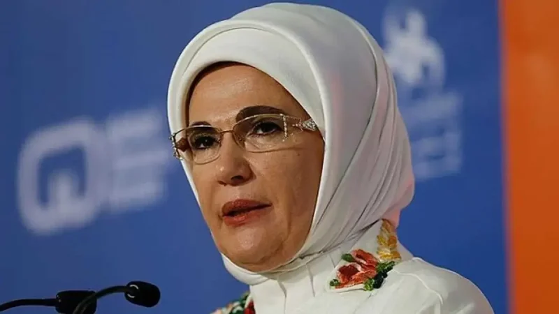 Перша леді Туреччини закликала Меланію Трамп звернути увагу на дітей у Газі