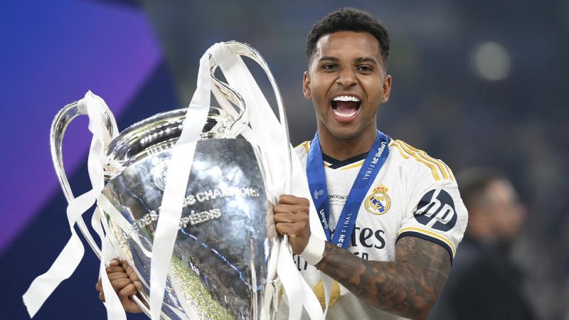 Тоттенгем готовий віддати 80 мільйонів за Савіньо