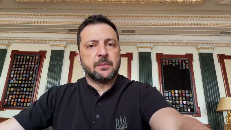 Зеленський про мирні переговори: жодних поступок щодо територій