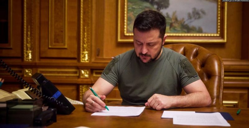 Зеленський терміново вирушає до США після змістовної розмови з Трампом