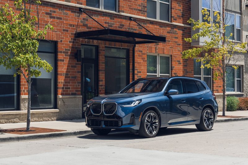 BMW почне серійне виробництво водневих двигунів у 2028 році