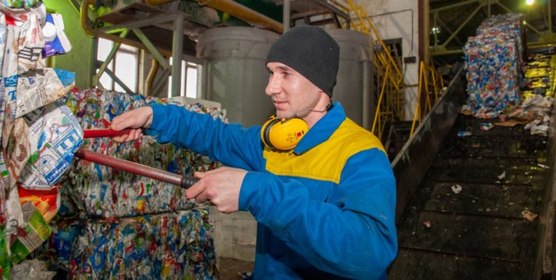 НБУ зафіксував зростання доходів українців на фоні дефіциту кадрів