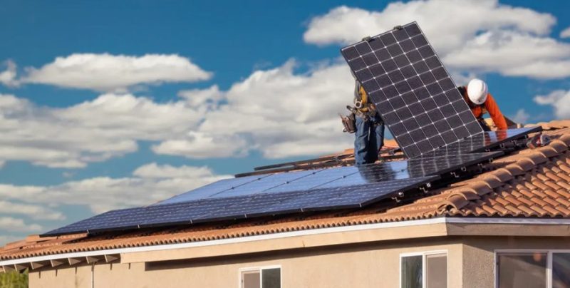 В Австралії стрімко зростає попит на сонячні батареї