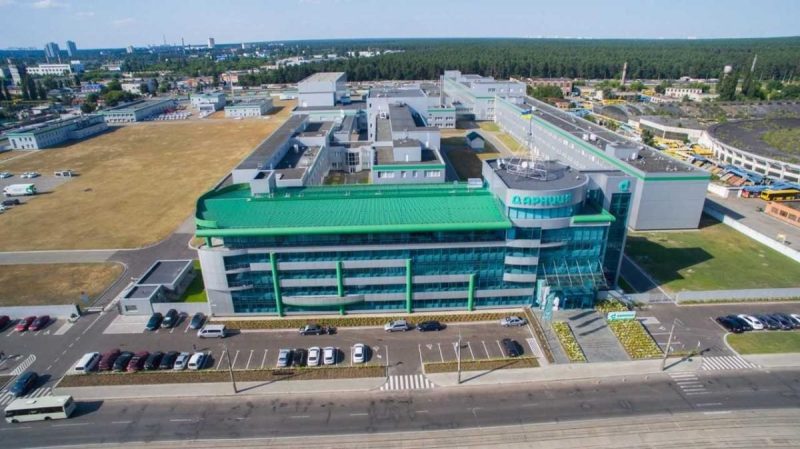 Криза на ринку ліків, конфлікт між “Дарницею” та аптечними мережами загострюється