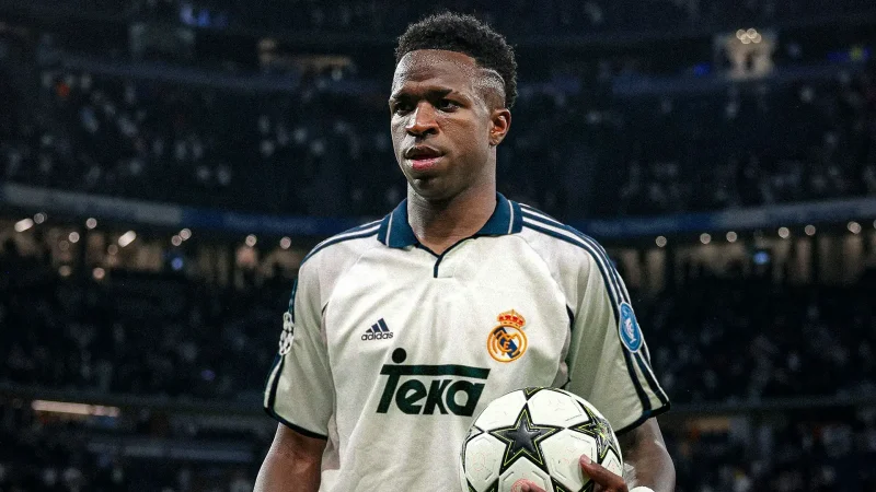 Модель звинуватила Вінісіуса Жуніора у непристойній поведінці та ницих намірах