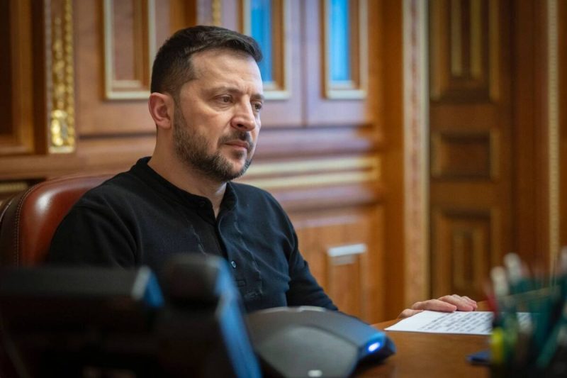 Зеленський підписав закон про виплати звільненим з полону військовим