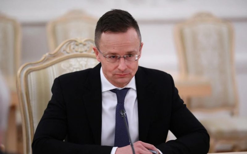 Сіярто заявив про можливий саміт Трампа і Путіна в Будапешті