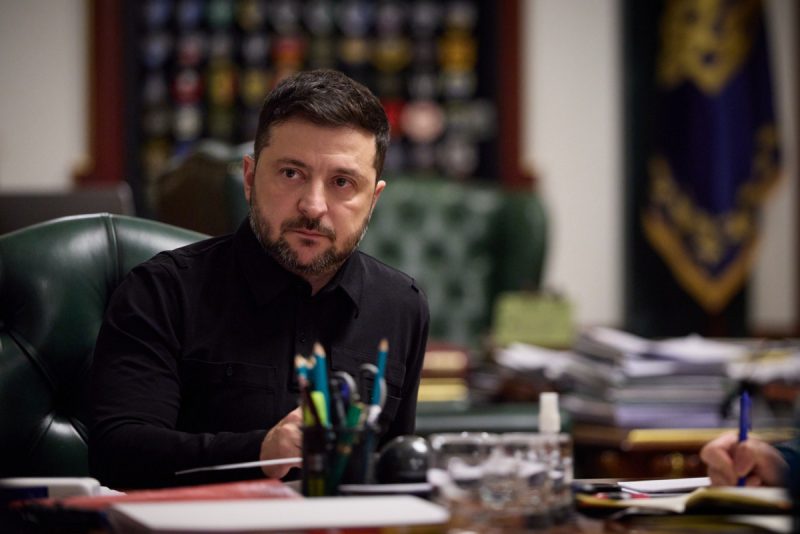 Зеленський оголосив про нову контрактну систему у ЗСУ