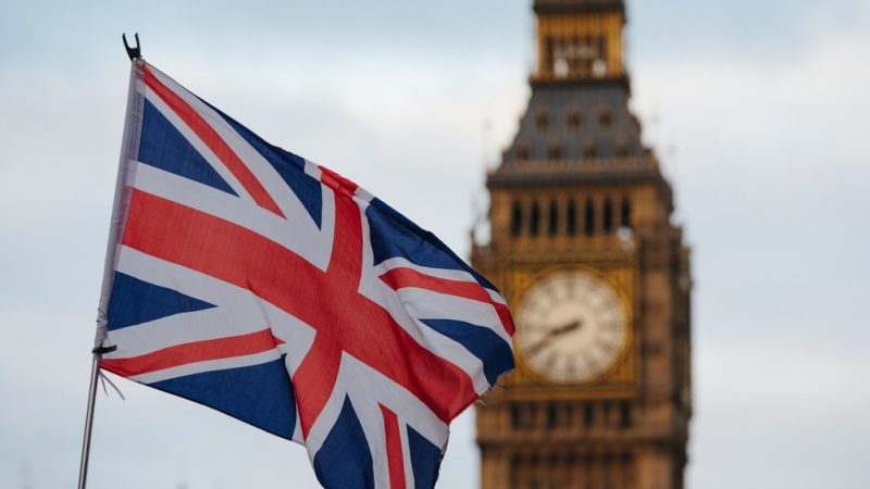 Франція зберігає в секреті російські гроші понад два роки