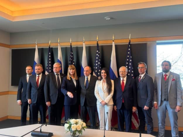 Візит російської делегації до Капітолію викликав шквал критики у США