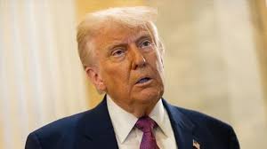 Трамп анонсував прогрес у мирній угоді з Іраном і відновлення судноплавства в Ормузькій протоці