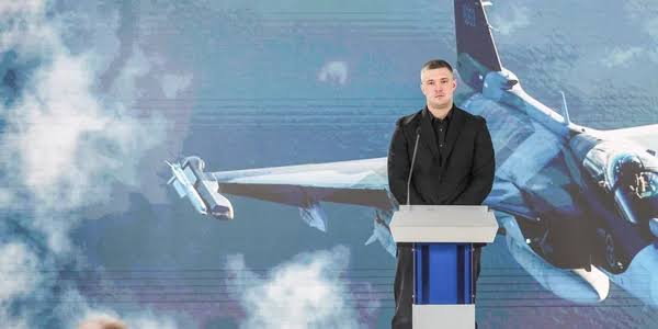 Протести в Києві: Звільнення Михайла Федорова викликало масові акції з вимогами