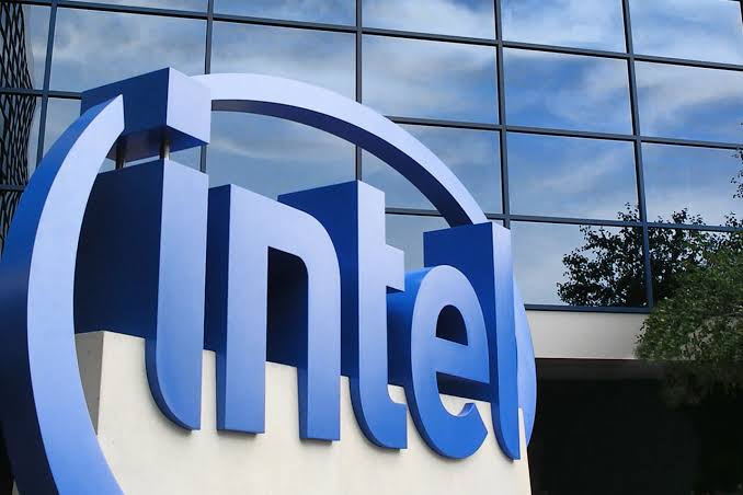 Intel залучає $15 мільярдів через IPO для конкуренції з TSMC у сфері штучного інтелекту
